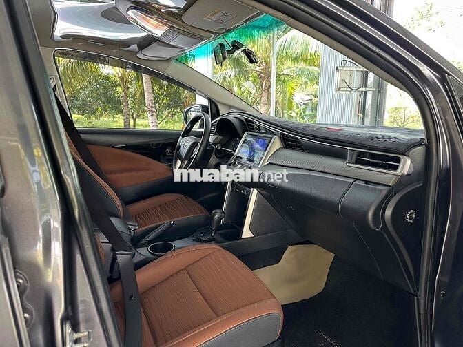 Toyota Innova G 2016 - 80000 km