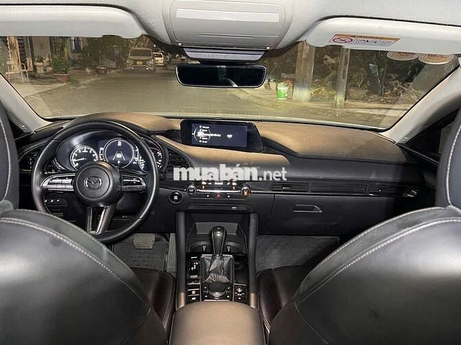 Mazda 3 2022 1.5L Luxury - 70287 km