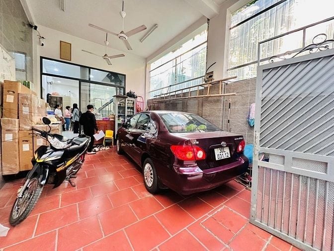 An Dương Vương Tây Hồ - Ô Tô - KD– 60 M 4 T – MT 4.5 M – Giá 18.2 Tỷ.