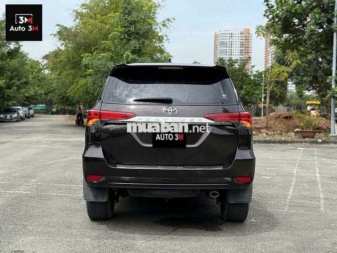 FORTUNER 2018 4x2 AT - 104000 km