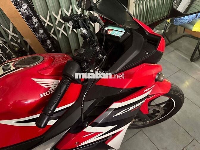 Mua xe hơi nên dư xe Honda CBR 150 Bán Lại