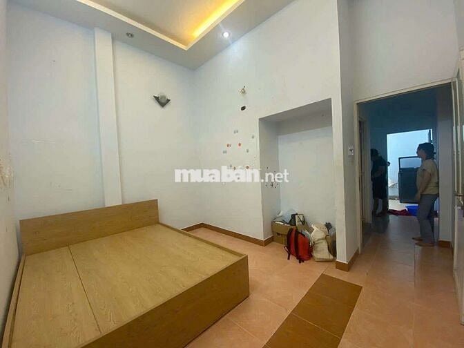 Cho thuê nhà 1/ hẻm tải Thông đường Tô Hiệu p Hiệp Tân Q Tân Phú