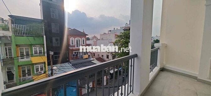 KHAI TRƯƠNG PHÒNG STUDIO FULL NỘI THẤT TÁCH BẾP