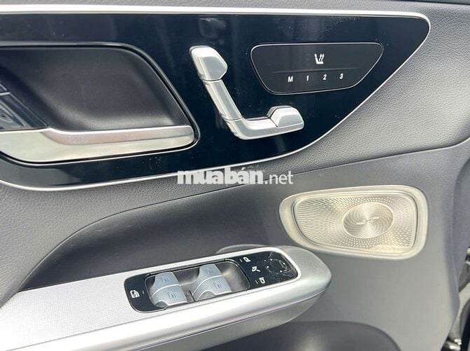 2023 300 4Matic - 5000 km