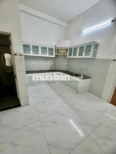 Nhà 2 tầng đường LƯƠNG NHỮ HỘC - KINH DOANH ĐÔNG ĐÚC SẦM UẤT