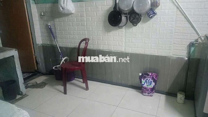 CẦN BÁN GẤP GIẢM 200 TRIỆU KIỆT Ô TÔ THÔNG THOÁNG GẦN ĐH SƯ PHẠM