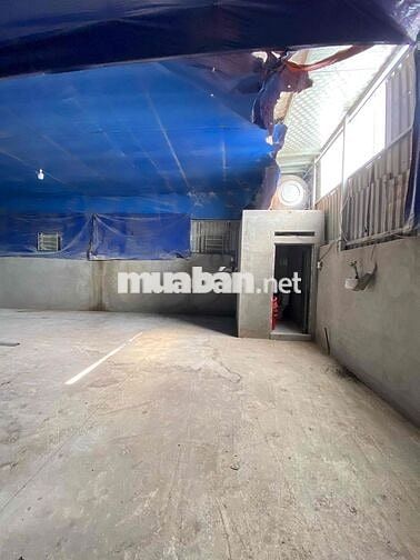 Cho thuê kho, xưởng 250m2 Bà Điểm Contener 24/24