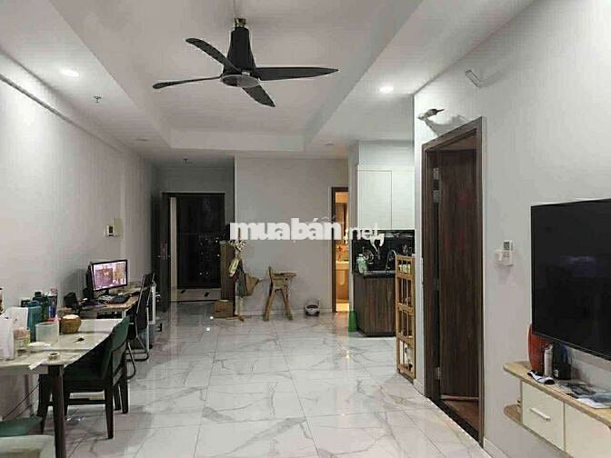 CHO THUÊ CHUNG CƯ. Ở GIA ĐÌNH HOẶC NHÓM BẠN