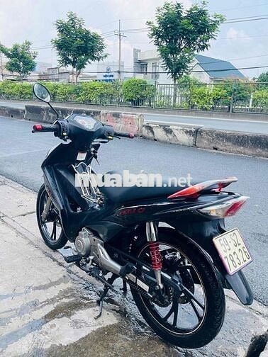 Suzuki Axelo xe êm tay côn