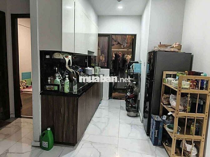 CHO THUÊ CHUNG CƯ. Ở GIA ĐÌNH HOẶC NHÓM BẠN