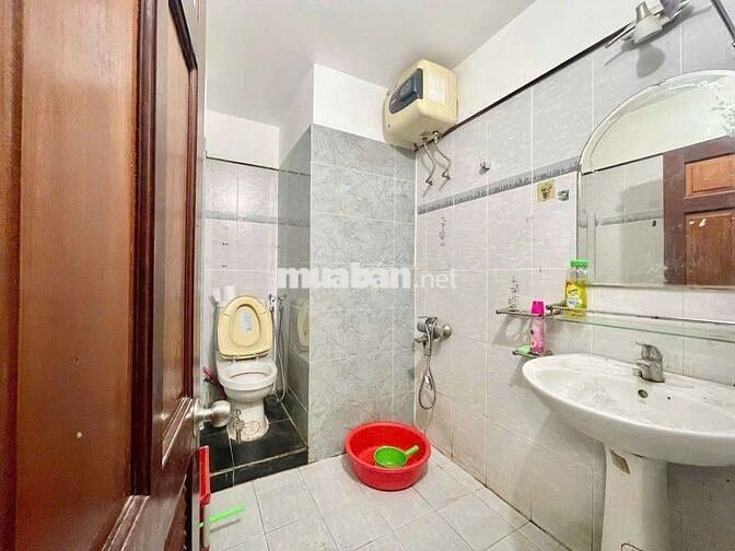 Pass phòng Lê Đức Thọ sẵn nội thất (Cuối tháng mình chuyển đi)