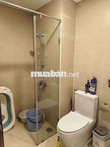 CHO THUÊ CHUNG CƯ. Ở GIA ĐÌNH HOẶC NHÓM BẠN