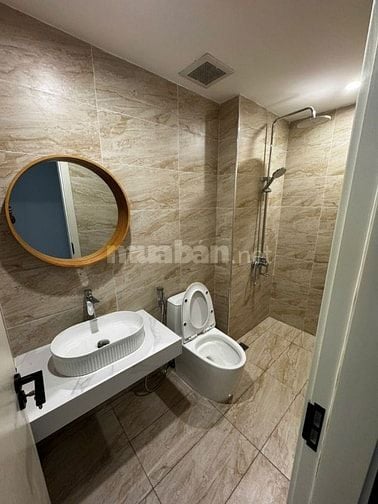 BÁN NHÀ MỚI XÂY 5 TẦNG - MẶT HỒ ĐIỀU HOÀ - KHU PHÂN LÔ NGÕ TÂY TRÀ