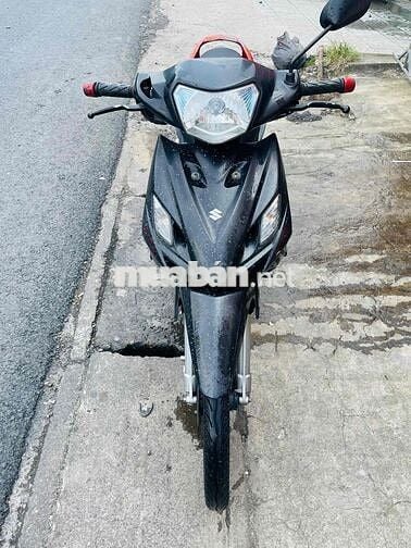 Suzuki Axelo xe êm tay côn