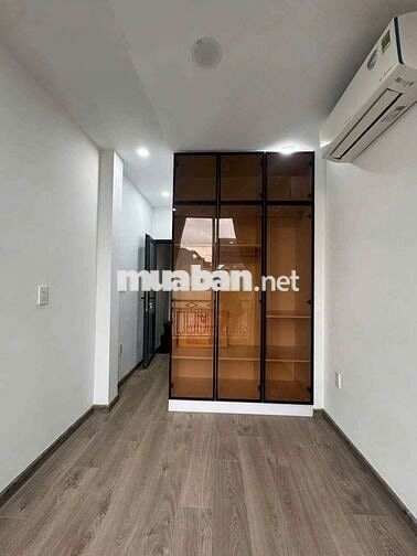 Nhà mới 100%, Trường Sa Q3, trệt 2 lầu, sân thượng, 3WC, 2PN