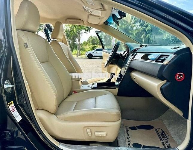 Toyota Camry 2.0E 2019 - 75000 km