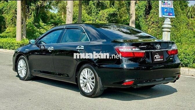 Toyota Camry 2.0E 2019 - 75000 km