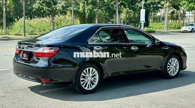 Toyota Camry 2.0E 2019 - 75000 km