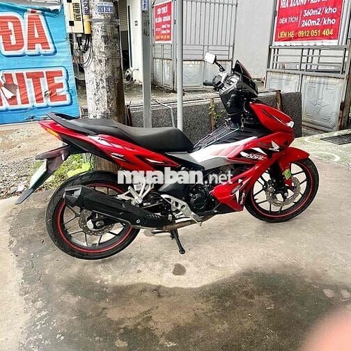 cần bán winner v2 hỗ trợ trả góp