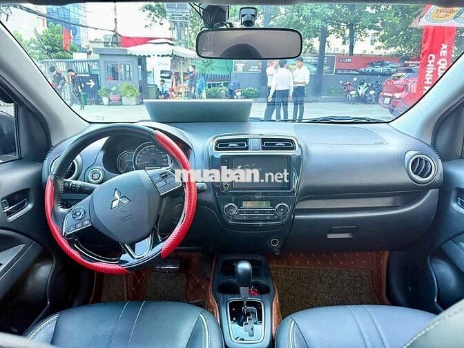 Attrage siêu lướt CVT Premium 23000 km có trả góp