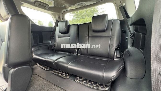 Toyota Fortuner 2.4L 4x2 MT 2023 - 49000 km