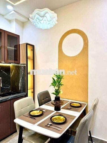 4ty2-Sử Dụng 90m2 - 3 Tầng - Phan Xích Long