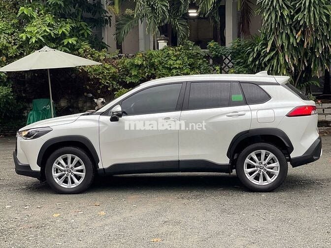 Toyota Corolla Cross 2021 1.8G, xe gia đình
