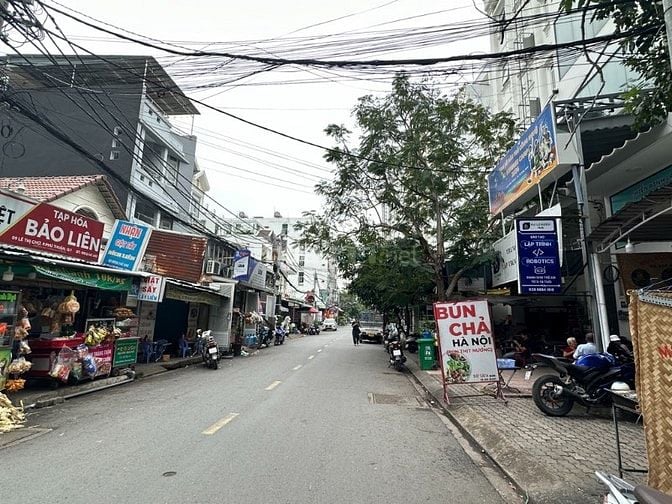 Nhà MTKD Lê Thị Chợ (5x34) sau lưng chi cục thuế Q7 chỉ 15 tỷ