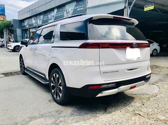 Kia Carnival 2022 Signature 2.2D - Lướt 13,000 km.