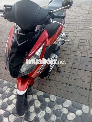 Nhà trật nên bán