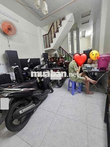 NHÀ 3 TẦNG – DT 40.5M² – SHR – RẠCH CÁT – QUẬN 8