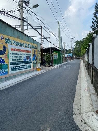 Cho thuê nhà 180m2 tại Thủ Đức, gần bến xe Miền Đông, QL13, TPHCM