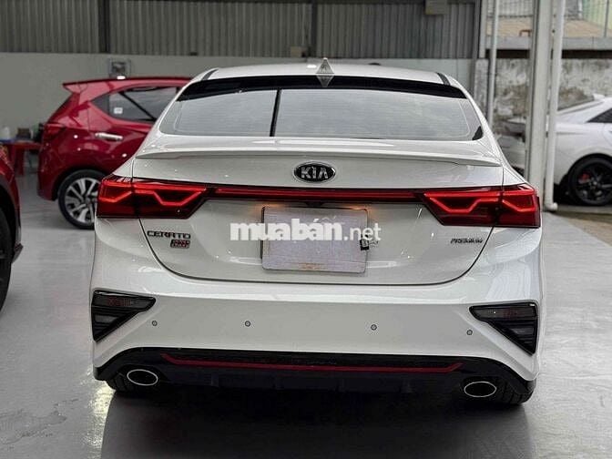 Kia Cerato 2021 2.0 AT PREMIUM - 24000 km