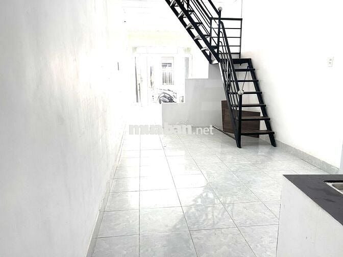 Nhà riêng trung tâm thành phố 40m2 đường Lê Lợi chỉ 3.1tỷ.