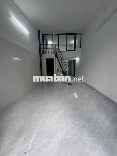 Nhà MTKD Đường Quang Trung 7m 2PN 9tr cọc 10tr