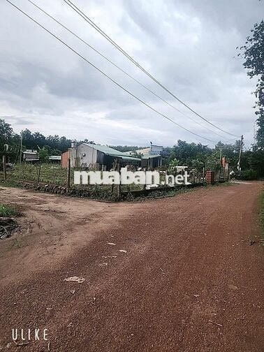 Có Lô Đất Mặt Tiền Đường Đất Cần Bán