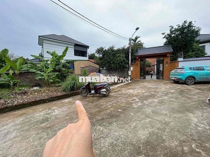 120,4M LÔ GÓC 2 mặt tiền gần công nghệ cao Hoà Lạc