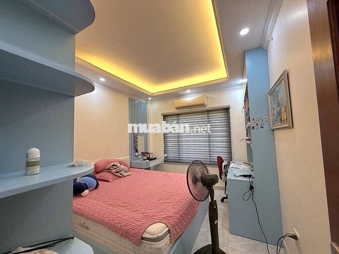 Nam Dư lô góc, 5tầng đẹp mê li, 30m ra oto, lựa chọn VIP trong khu vực