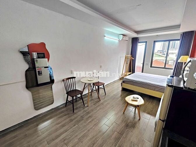 Mk cho thuê căn trống sẵn Studio 30m2 full đồ b.công thoáng ở Đội Cấn