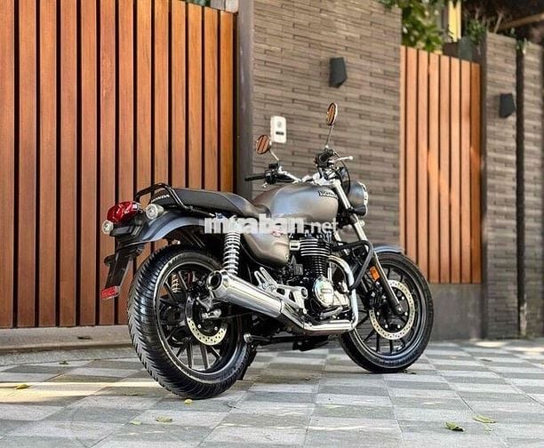 Honda CB 350 H’ness 2025