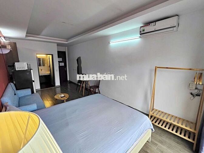Mk cho thuê căn trống sẵn Studio 30m2 full đồ b.công thoáng ở Đội Cấn