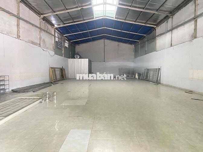 Cho thuê kho, xưởng 9x17m gần Phan Văn Hớn