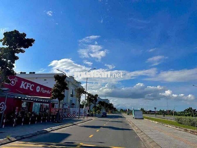 Bán nhanh lô đất mặt tiền 100m2 ngay cạnh siêu thị Go- Điện Bàn