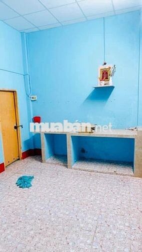 Cần bán gấp căn nhà ở 1/ Đ. Tân Xuân 6 , Hóc Môn 81m2 SHR giá 975tr