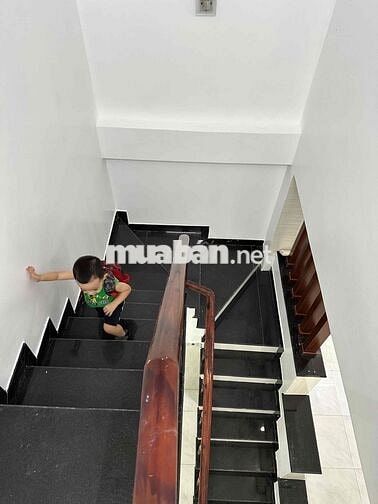 Bán Nhà 4x11.5m, 1 lầu, Liên khu 4-5, Bình Tân