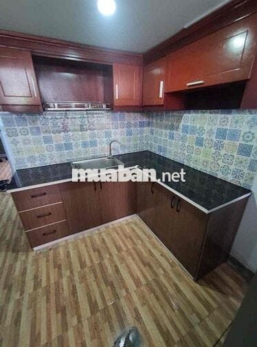 Phòng gác + ban công 35m2 full nt ngay Bạch Đằng