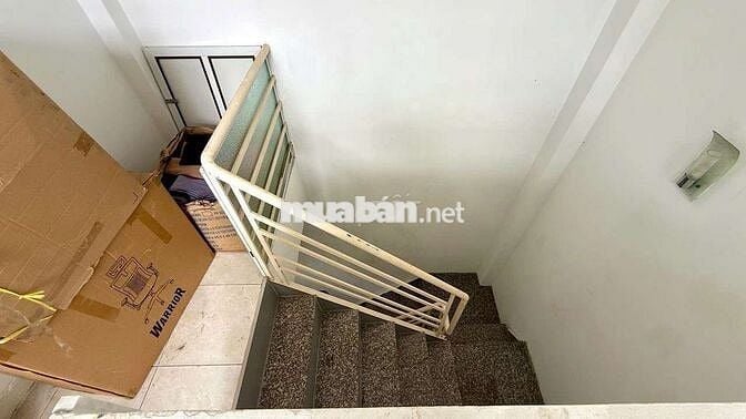 Cho thuê nhà đg.trần văn đang.p9.quận.3