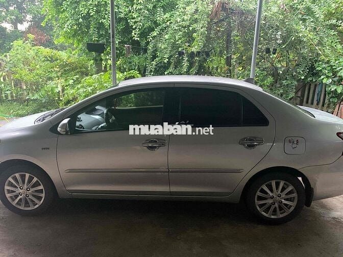 Toyota Yaris 2010 - 220000 km