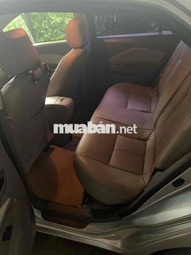 Toyota Yaris 2010 - 220000 km