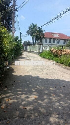 Cần bán đất 2 mặt tiễn  Lộc An gần chợ mới Long Thành